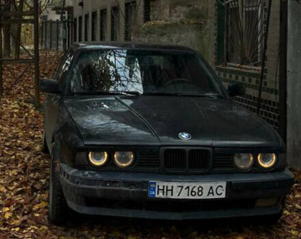 Чорний БМВ 5 Серія, об'ємом двигуна 2.5 л та пробігом 370 тис. км за 2420 $, фото 1 на Automoto.ua