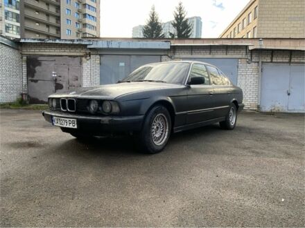 Чорний БМВ 5 Серія, об'ємом двигуна 2 л та пробігом 380 тис. км за 1700 $, фото 1 на Automoto.ua