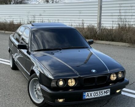 Черный БМВ 5 Серия, объемом двигателя 3.4 л и пробегом 480 тыс. км за 4900 $, фото 1 на Automoto.ua