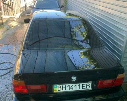 Чорний БМВ 5 Серія, об'ємом двигуна 3 л та пробігом 320 тис. км за 4000 $, фото 1 на Automoto.ua