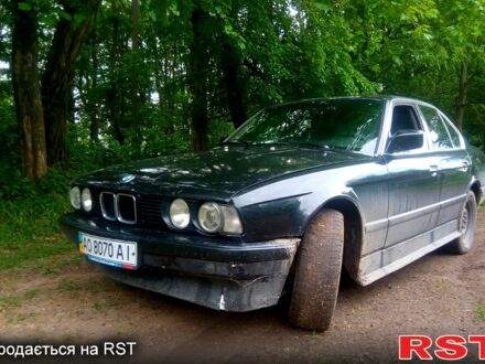 БМВ 5 Серия 1991 в Мурованные куриловцы на Automoto.ua Черный БМВ 5 Серия, объемом двигателя 25 л и пробегом 0 тыс. км за 2999 $, фото 1 на Automoto.ua