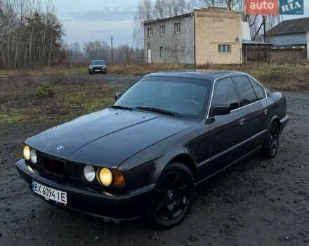 Черный БМВ 5 Серия, объемом двигателя 2.5 л и пробегом 400 тыс. км за 2400 $, фото 1 на Automoto.ua