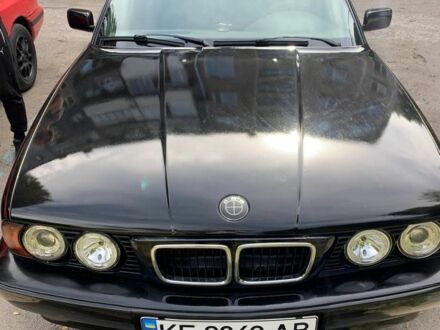 БМВ 5 Серия 1992 в Каменское - Днепродзержинск на Automoto.ua Черный БМВ 5 Серия, объемом двигателя 2 л и пробегом 3 тыс. км за 2800 $, фото 1 на Automoto.ua