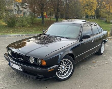 Черный БМВ 5 Серия, объемом двигателя 4 л и пробегом 400 тыс. км за 8380 $, фото 1 на Automoto.ua