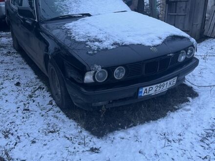 Чорний БМВ 5 Серія, об'ємом двигуна 2 л та пробігом 200 тис. км за 2000 $, фото 1 на Automoto.ua