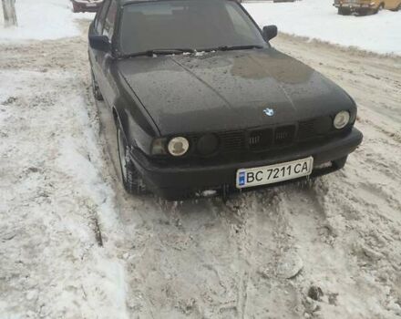 Черный БМВ 5 Серия, объемом двигателя 2 л и пробегом 400 тыс. км за 2100 $, фото 1 на Automoto.ua