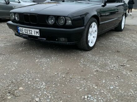 Черный БМВ 5 Серия, объемом двигателя 2.5 л и пробегом 350 тыс. км за 4000 $, фото 1 на Automoto.ua