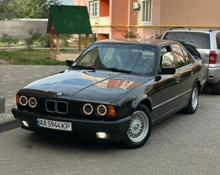 Черный БМВ 5 Серия, объемом двигателя 1.99 л и пробегом 299 тыс. км за 2800 $, фото 1 на Automoto.ua
