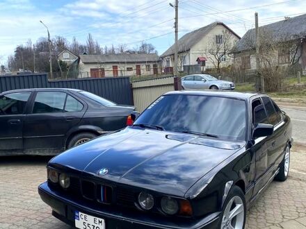 Чорний БМВ 5 Серія, об'ємом двигуна 2 л та пробігом 380 тис. км за 1500 $, фото 1 на Automoto.ua