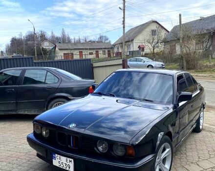 Черный БМВ 5 Серия, объемом двигателя 2 л и пробегом 380 тыс. км за 1500 $, фото 1 на Automoto.ua