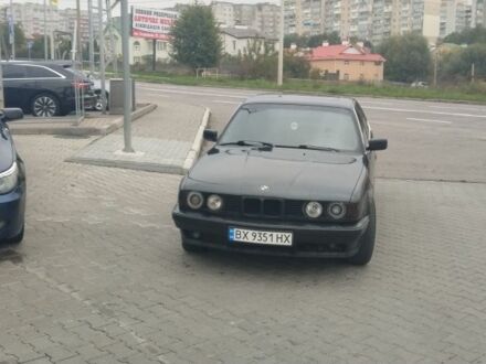 Чорний БМВ 5 Серія, об'ємом двигуна 2 л та пробігом 250 тис. км за 2400 $, фото 1 на Automoto.ua