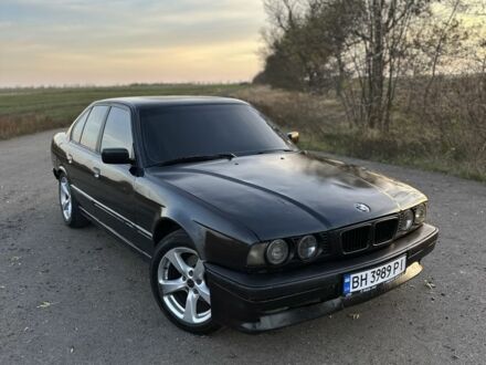 Черный БМВ 5 Серия, объемом двигателя 2.5 л и пробегом 300 тыс. км за 2450 $, фото 1 на Automoto.ua