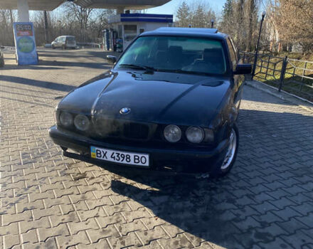 Черный БМВ 5 Серия, объемом двигателя 2 л и пробегом 350 тыс. км за 2100 $, фото 1 на Automoto.ua