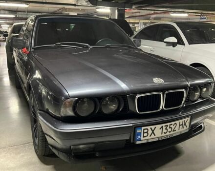 Чорний БМВ 5 Серія, об'ємом двигуна 2 л та пробігом 400 тис. км за 3500 $, фото 1 на Automoto.ua