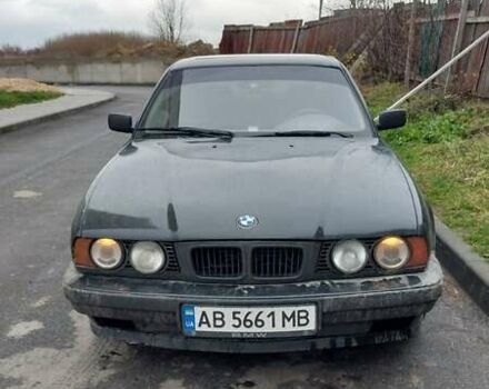 Черный БМВ 5 Серия, объемом двигателя 2.5 л и пробегом 400 тыс. км за 2900 $, фото 1 на Automoto.ua