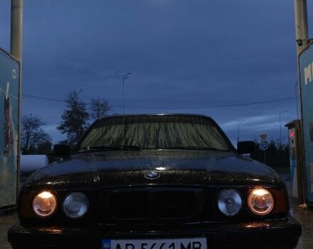 Черный БМВ 5 Серия, объемом двигателя 2.5 л и пробегом 300 тыс. км за 2800 $, фото 1 на Automoto.ua