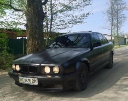 Черный БМВ 5 Серия, объемом двигателя 2.5 л и пробегом 220 тыс. км за 1890 $, фото 1 на Automoto.ua