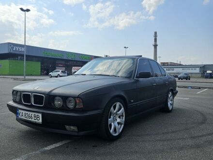 Черный БМВ 5 Серия, объемом двигателя 3 л и пробегом 360 тыс. км за 3400 $, фото 1 на Automoto.ua