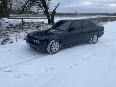 Черный БМВ 5 Серия, объемом двигателя 2.5 л и пробегом 42 тыс. км за 2900 $, фото 1 на Automoto.ua