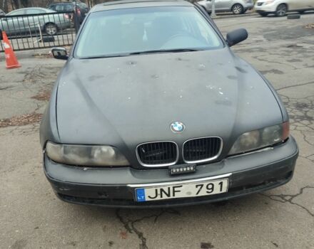 Черный БМВ 5 Серия, объемом двигателя 2 л и пробегом 290 тыс. км за 2079 $, фото 1 на Automoto.ua