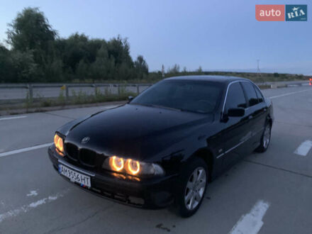 Черный БМВ 5 Серия, объемом двигателя 2 л и пробегом 280 тыс. км за 3599 $, фото 1 на Automoto.ua