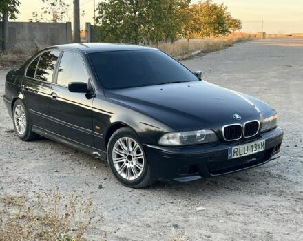 Черный БМВ 5 Серия, объемом двигателя 2.8 л и пробегом 280 тыс. км за 2600 $, фото 1 на Automoto.ua