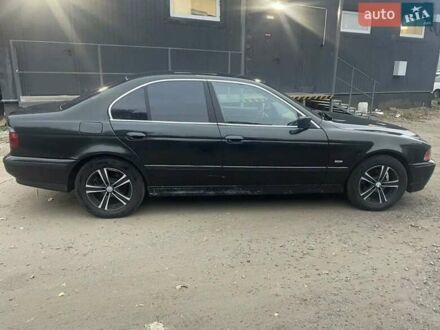 Черный БМВ 5 Серия, объемом двигателя 1.99 л и пробегом 286 тыс. км за 3000 $, фото 1 на Automoto.ua