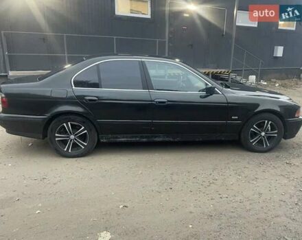 Чорний БМВ 5 Серія, об'ємом двигуна 1.99 л та пробігом 286 тис. км за 3000 $, фото 1 на Automoto.ua