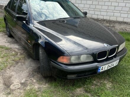 Черный БМВ 5 Серия, объемом двигателя 2.5 л и пробегом 306 тыс. км за 4500 $, фото 1 на Automoto.ua