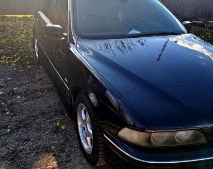 Черный БМВ 5 Серия, объемом двигателя 2 л и пробегом 360 тыс. км за 4000 $, фото 1 на Automoto.ua