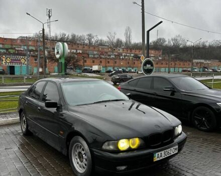 Черный БМВ 5 Серия, объемом двигателя 2.8 л и пробегом 280 тыс. км за 3500 $, фото 1 на Automoto.ua