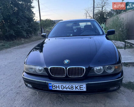 Черный БМВ 5 Серия, объемом двигателя 2 л и пробегом 470 тыс. км за 3500 $, фото 1 на Automoto.ua