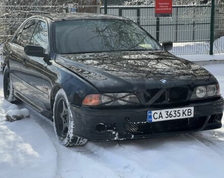 Чорний БМВ 5 Серія, об'ємом двигуна 3.5 л та пробігом 300 тис. км за 3500 $, фото 1 на Automoto.ua