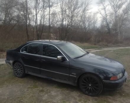 Черный БМВ 5 Серия, объемом двигателя 2 л и пробегом 400 тыс. км за 2686 $, фото 1 на Automoto.ua