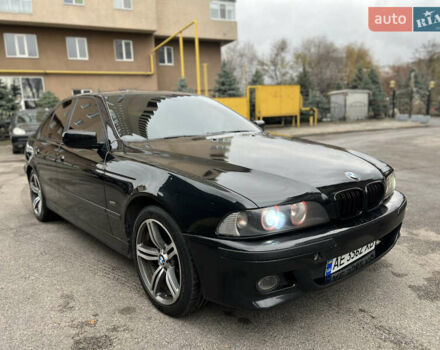 Чорний БМВ 5 Серія, об'ємом двигуна 3.5 л та пробігом 350 тис. км за 4500 $, фото 1 на Automoto.ua