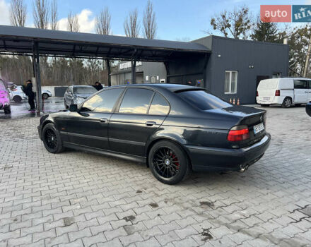 Чорний БМВ 5 Серія, об'ємом двигуна 3.5 л та пробігом 381 тис. км за 4200 $, фото 1 на Automoto.ua