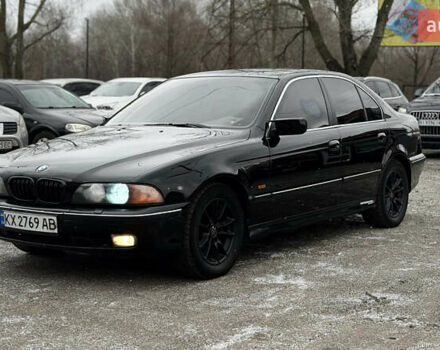 Черный БМВ 5 Серия, объемом двигателя 2 л и пробегом 275 тыс. км за 3900 $, фото 1 на Automoto.ua