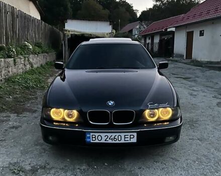 Черный БМВ 5 Серия, объемом двигателя 2 л и пробегом 340 тыс. км за 3900 $, фото 1 на Automoto.ua