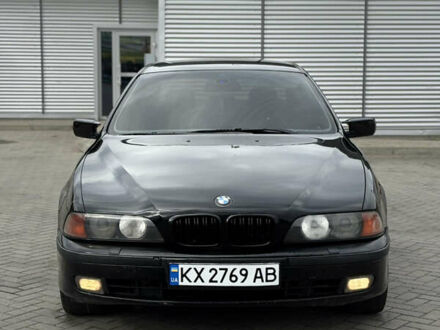 Чорний БМВ 5 Серія, об'ємом двигуна 1.99 л та пробігом 275 тис. км за 5000 $, фото 1 на Automoto.ua