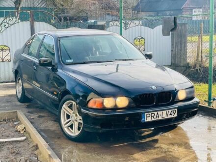 Чорний БМВ 5 Серія, об'ємом двигуна 0 л та пробігом 300 тис. км за 1550 $, фото 1 на Automoto.ua
