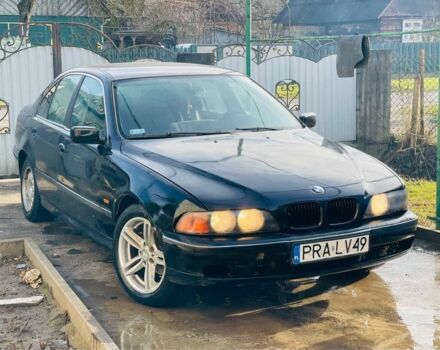 Черный БМВ 5 Серия, объемом двигателя 0 л и пробегом 300 тыс. км за 1550 $, фото 1 на Automoto.ua