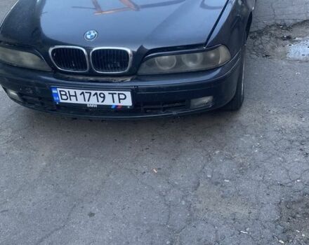 Черный БМВ 5 Серия, объемом двигателя 2.5 л и пробегом 111 тыс. км за 2501 $, фото 1 на Automoto.ua