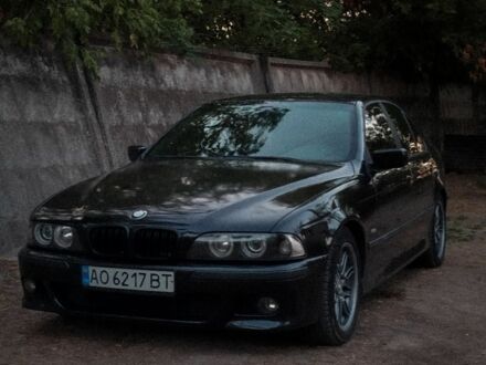 Черный БМВ 5 Серия, объемом двигателя 4.4 л и пробегом 470 тыс. км за 5800 $, фото 1 на Automoto.ua