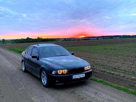 Чорний БМВ 5 Серія, об'ємом двигуна 2.8 л та пробігом 260 тис. км за 5000 $, фото 1 на Automoto.ua