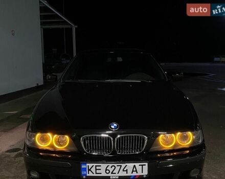 Черный БМВ 5 Серия, объемом двигателя 4.4 л и пробегом 350 тыс. км за 6500 $, фото 1 на Automoto.ua