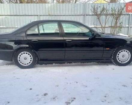 Чорний БМВ 5 Серія, об'ємом двигуна 2 л та пробігом 249 тис. км за 6250 $, фото 1 на Automoto.ua