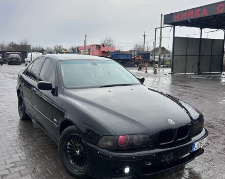 Чорний БМВ 5 Серія, об'ємом двигуна 3 л та пробігом 310 тис. км за 3000 $, фото 1 на Automoto.ua