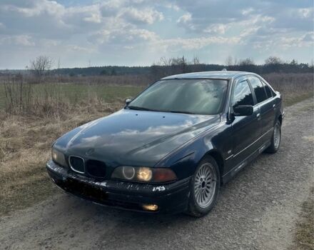 Черный БМВ 5 Серия, объемом двигателя 3 л и пробегом 430 тыс. км за 1500 $, фото 1 на Automoto.ua