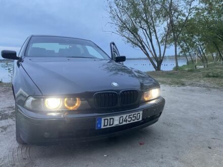 Черный БМВ 5 Серия, объемом двигателя 2.5 л и пробегом 350 тыс. км за 2500 $, фото 1 на Automoto.ua