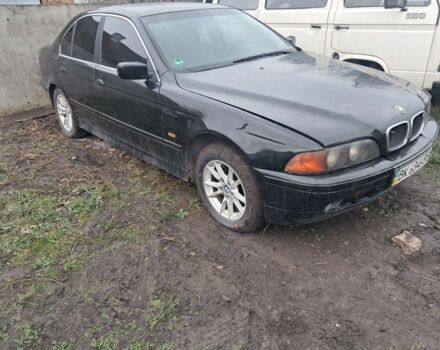 Черный БМВ 5 Серия, объемом двигателя 0 л и пробегом 300 тыс. км за 2650 $, фото 1 на Automoto.ua